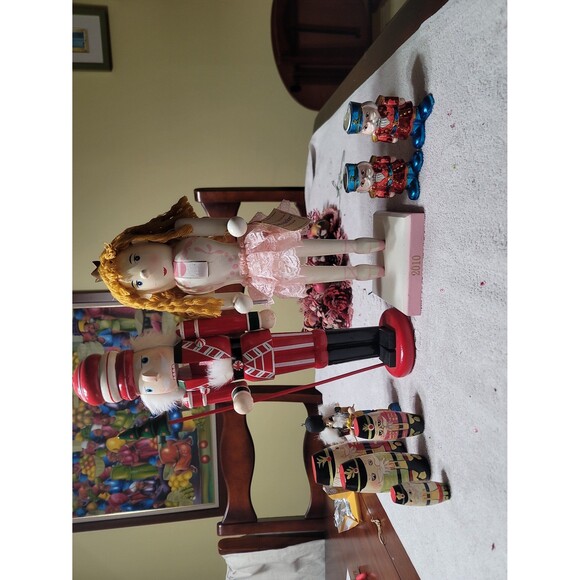 3 Nutcracker sets - Picture 1 of 5